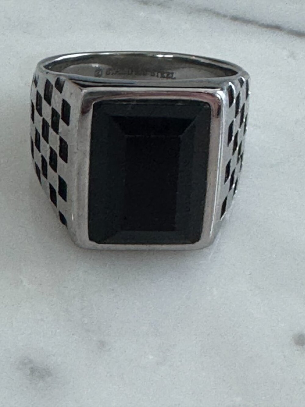 Men’s Stainless Steel Black Stone Statement Signet Ring Size 10 - Picture 2 of 4